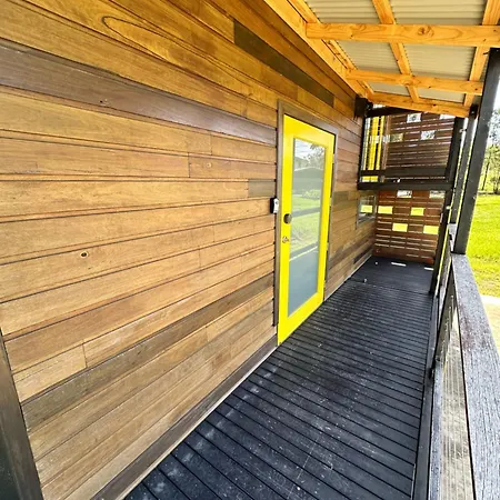 Ocean Breeze Tiny House - Ocean And Lake View Mallacoota Exterior photo