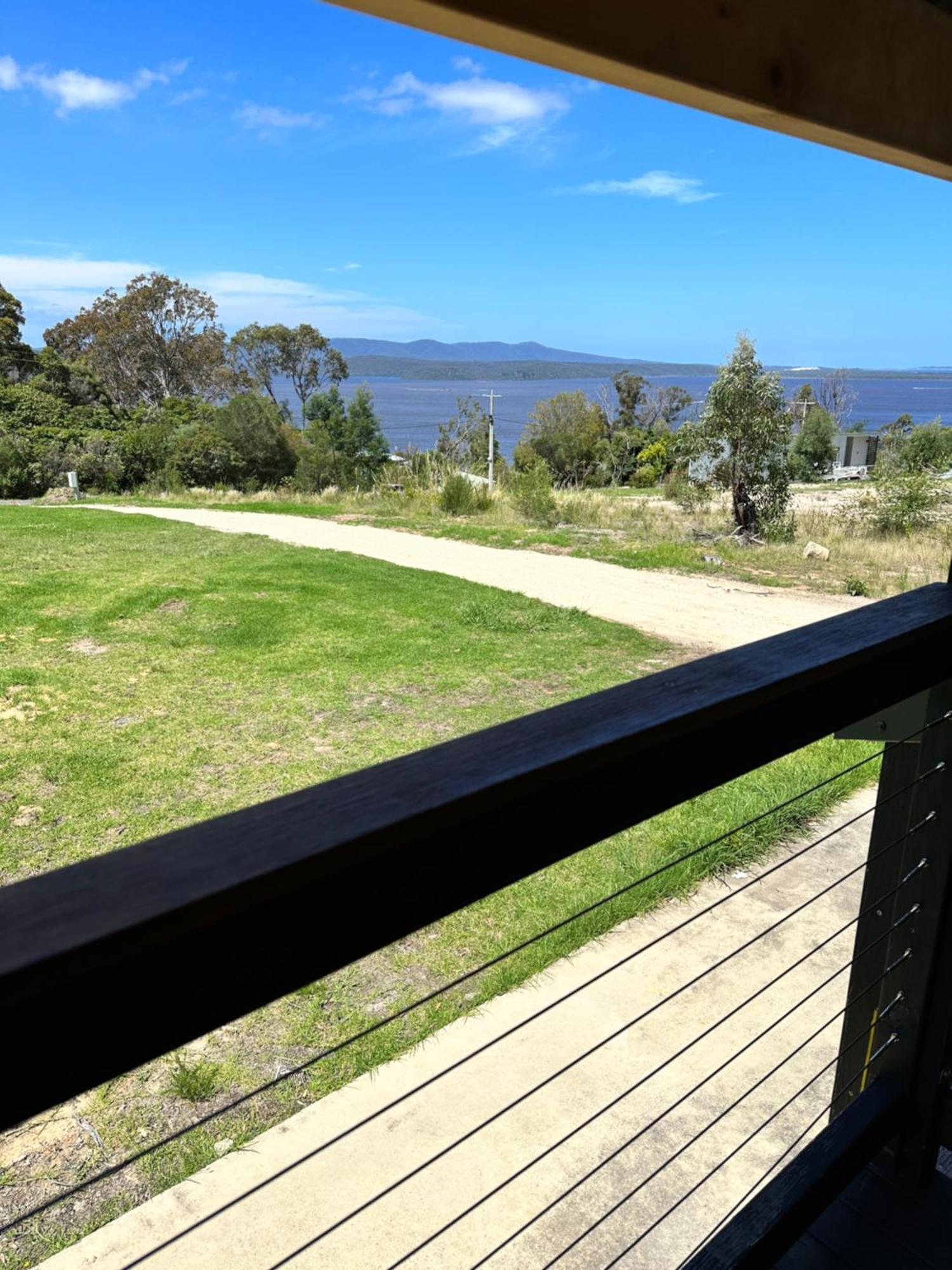 Ocean Breeze Tiny House - Ocean And View * Mallacoota